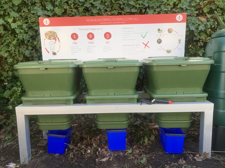 Secondhand worm farm system for sale Wormlovers worm farms